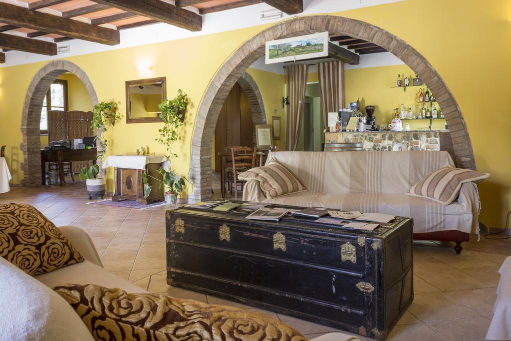 Country House La Fattoria Bellandi Contignano Екстериор снимка