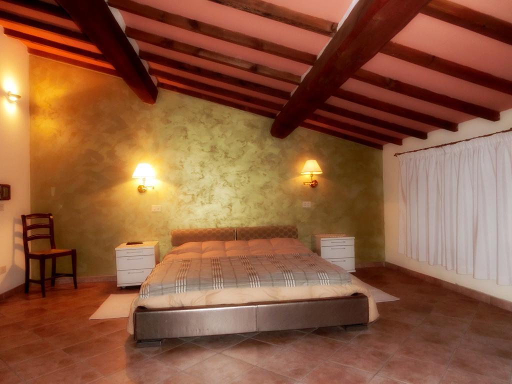 Country House La Fattoria Bellandi Contignano Екстериор снимка