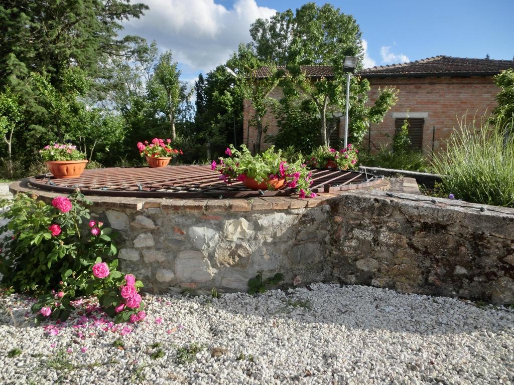 Country House La Fattoria Bellandi Contignano Екстериор снимка